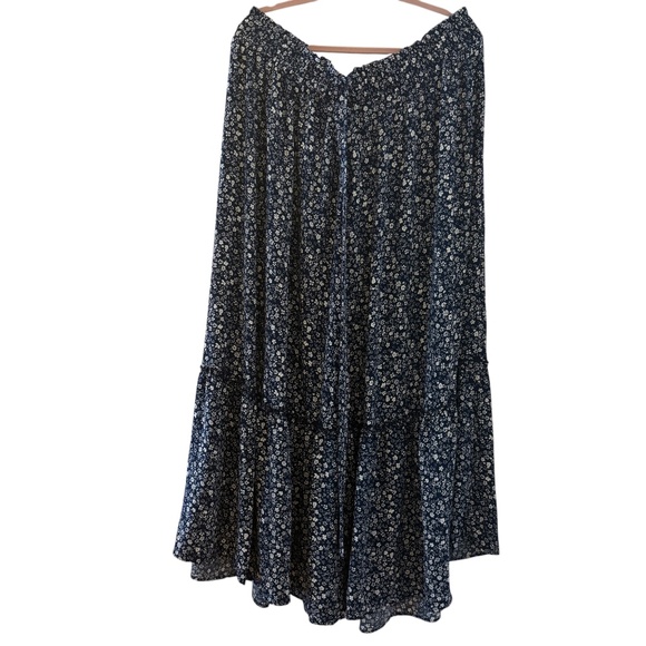 NWT Cueply Navy Blue Floral Maxi Skirt Size 4x - Picture 4 of 8
